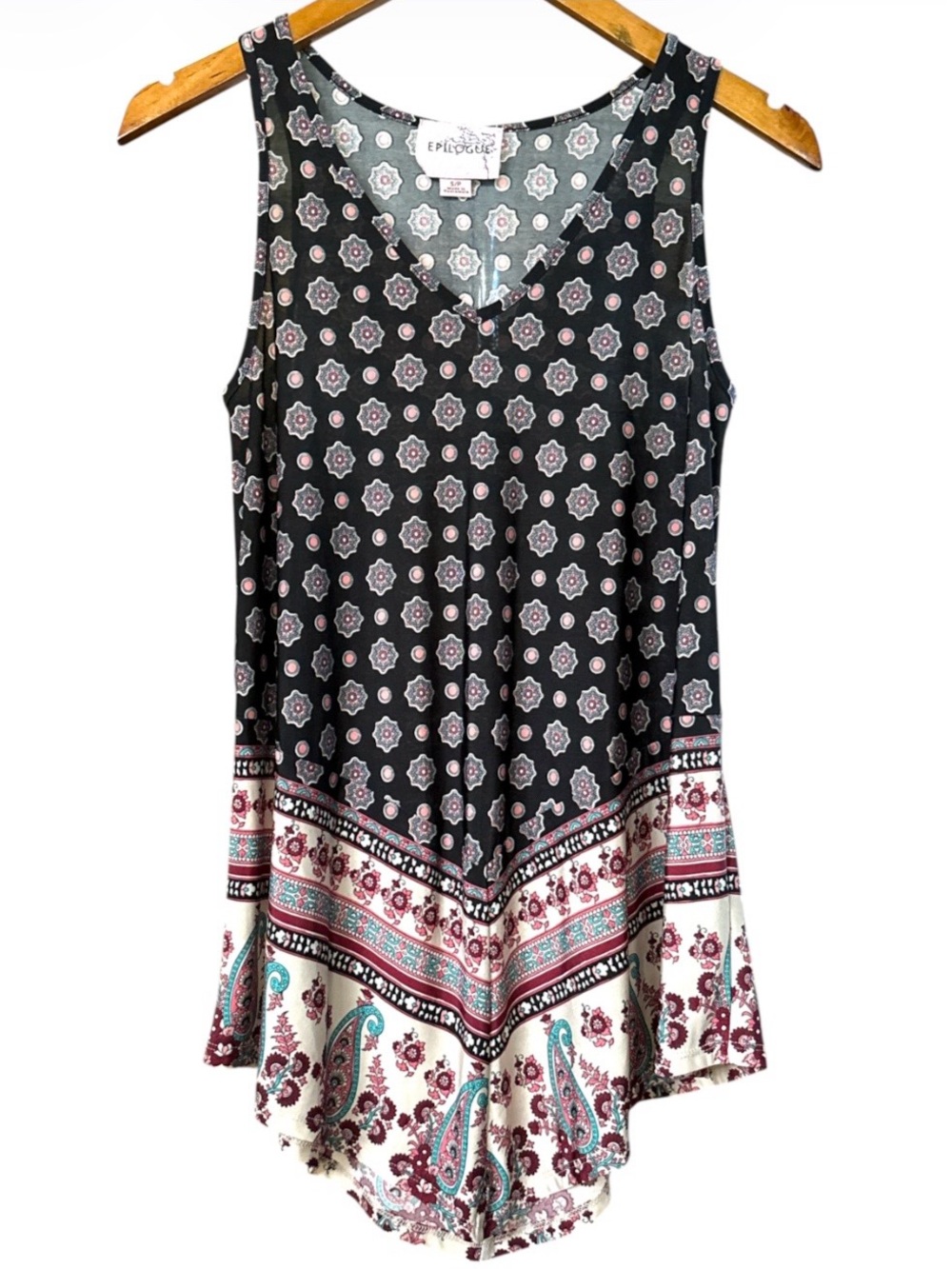Black Paisley Border V-Neck Tank Top